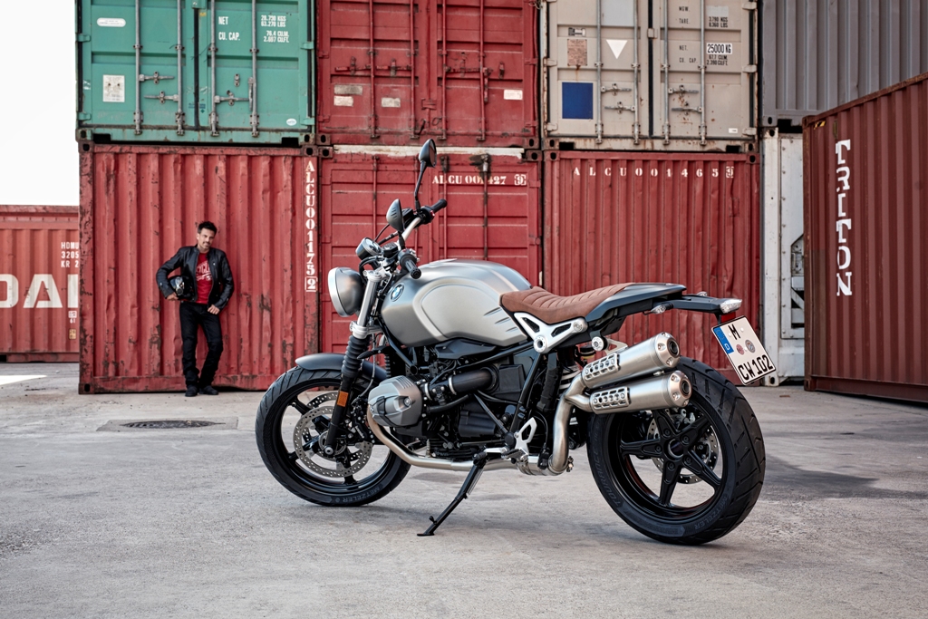 P90203084_highRes_the-new-bmw-r-ninet-