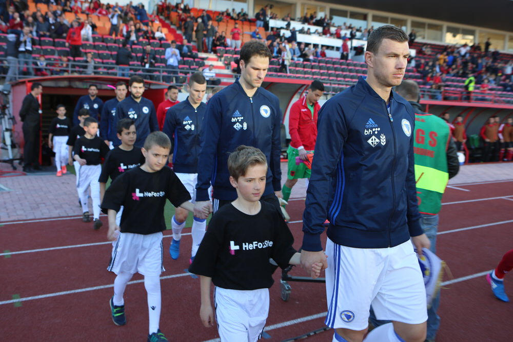 U prijateljskoj utakmici u albanskom gradu Elbasanu, na stadionu Elbasan Arena sastale su se selekcije Albanije i Bosne i Hercegovine. ( Kemal Zorlak - Anadolu Agency )