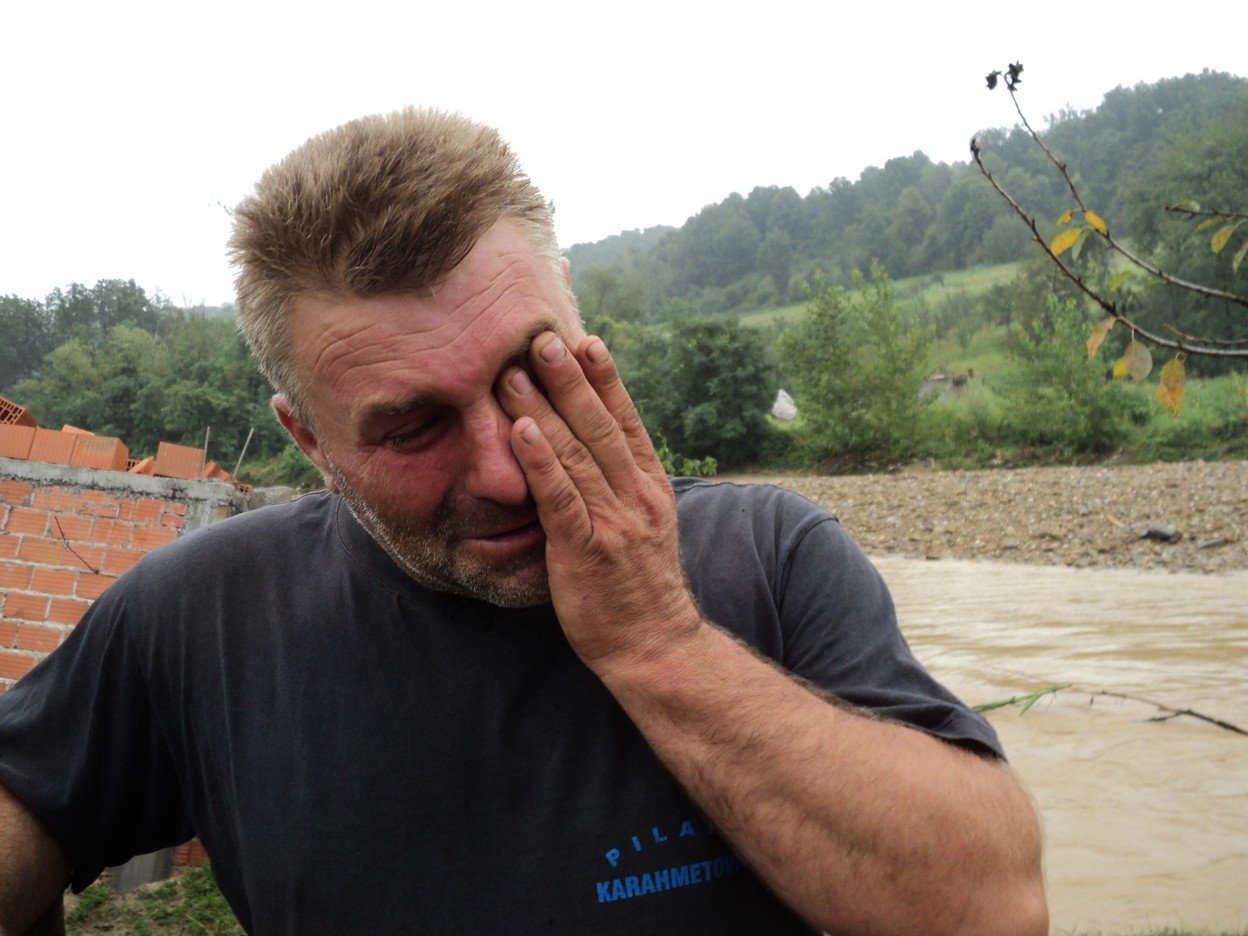 Voda odnijela kuću Karahasanovića u Brčkom: U prošlim poplavama smo izbjegli štetu, ovaj put nismo imali sreće