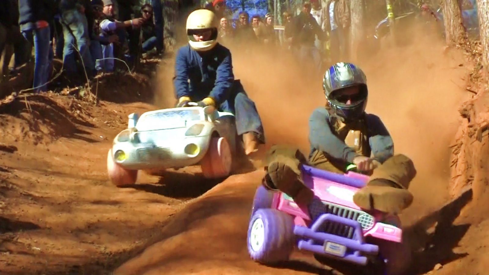 Barbie Jeep Racing: Nije kao što zvuči &#8211; ekstremno je (VIDEO), Life.ba