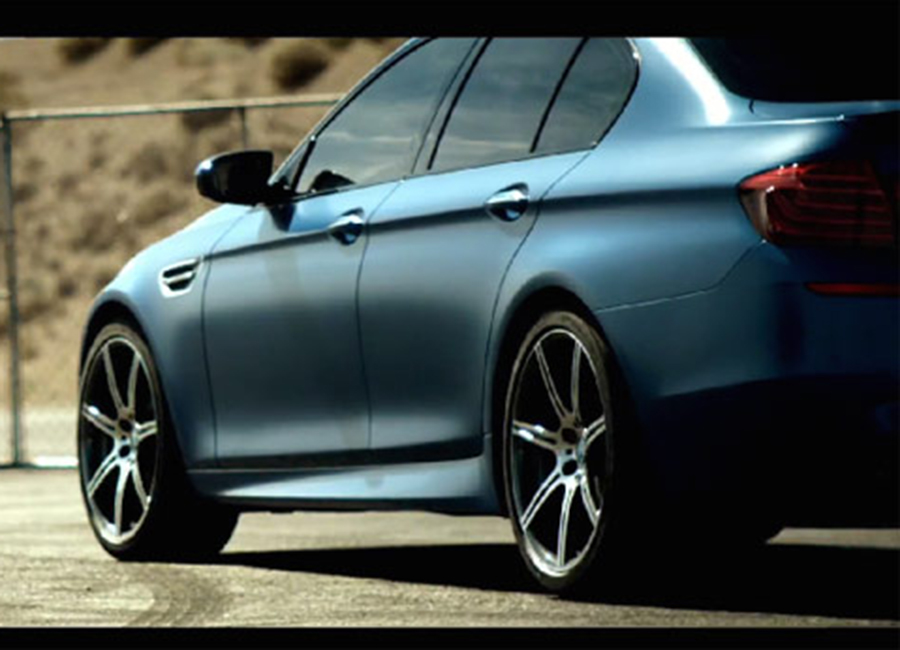 BMW M5, macu su pustili s lanca #video, Life.ba