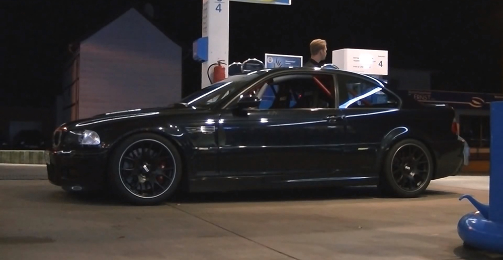 Pet minuta pakla: BMW E46 M3 protiv Nissana GT-R #video, Life.ba