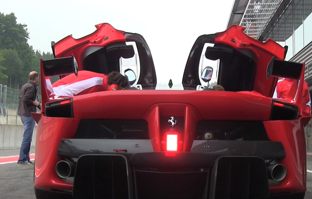 McLaren P1 GTR vs Ferrari FXX K &#8211; zvučni okršaj &#8211; video, Life.ba