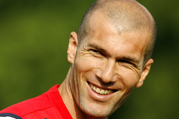 Zinedine Zidane bi od iduće sezone mogao voditi Bordeaux, Life.ba
