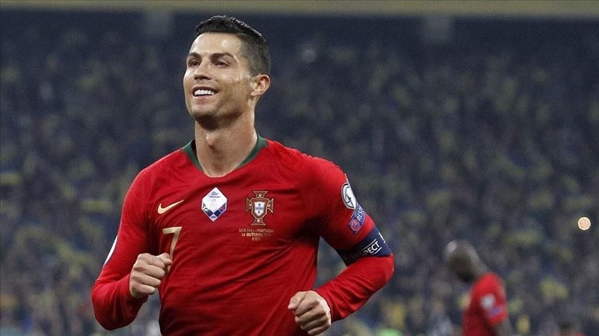 Cristiano Ronaldo dobio novu ponudu: Odbio 242 miliona eura, Life.ba