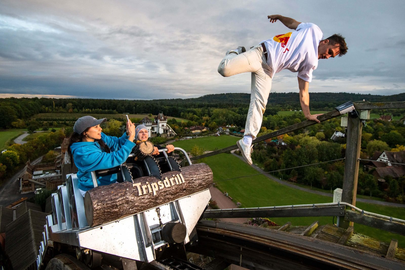 Majstor parkoura: Jason Paul izvodio akrobacije na džinovskom drvenom rollercoasteru, Life.ba