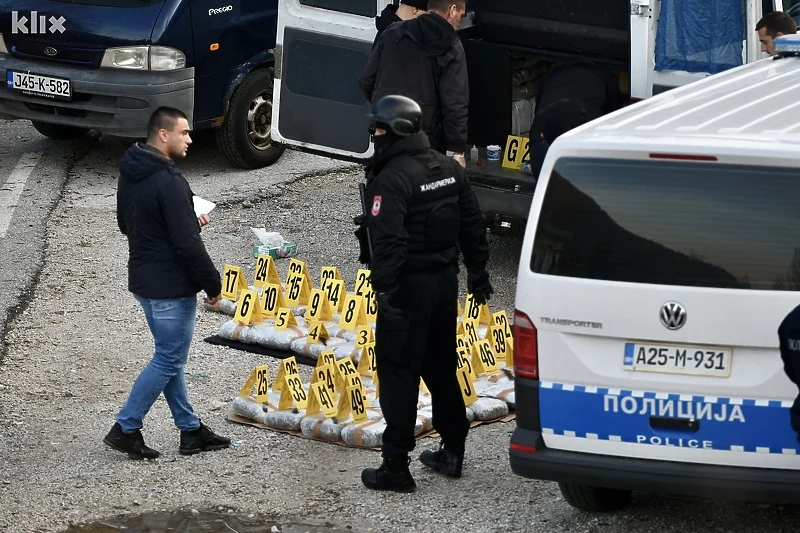 Pripadnik Oružanih snaga BiH uhapšen u Foči s 27 kilograma marihuane, Life.ba