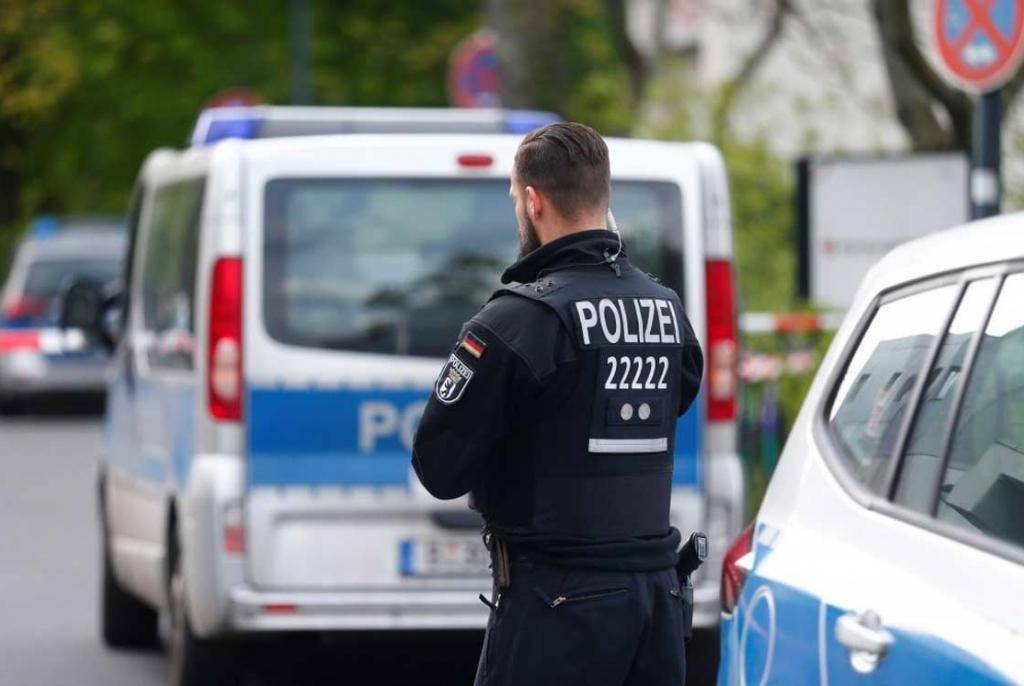 Mladić iz BiH ukrao kombi, pa bježao od policije u Njemačkoj, Life.ba