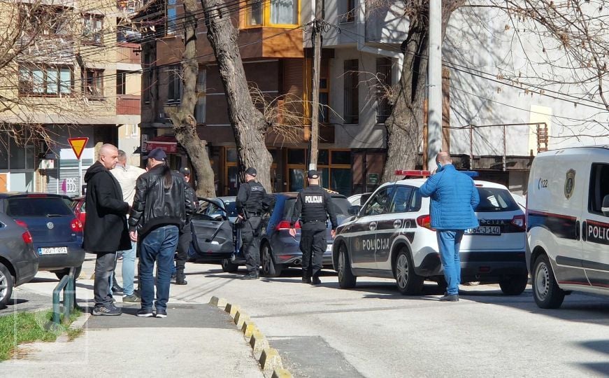 Sarajevski policajci okupirali ulicu Soukbunar, Life.ba