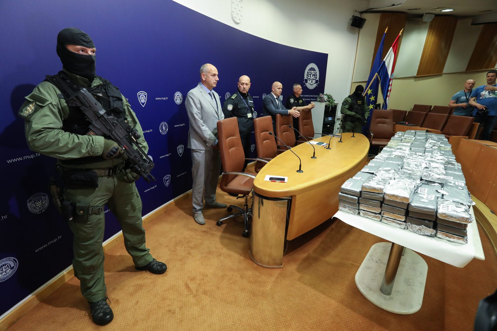 Policija u Rijeci zapljenila kokain vrijedan više od 20 miliona eura, Life.ba